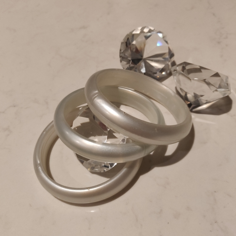 Bangles - Picture 8 of 12